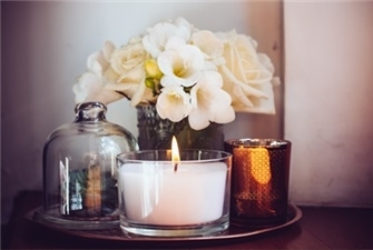 בישום שמכניס שמחה ורוגע לבית